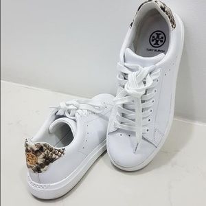 HOWELL SNEAKER
Nappa Leather